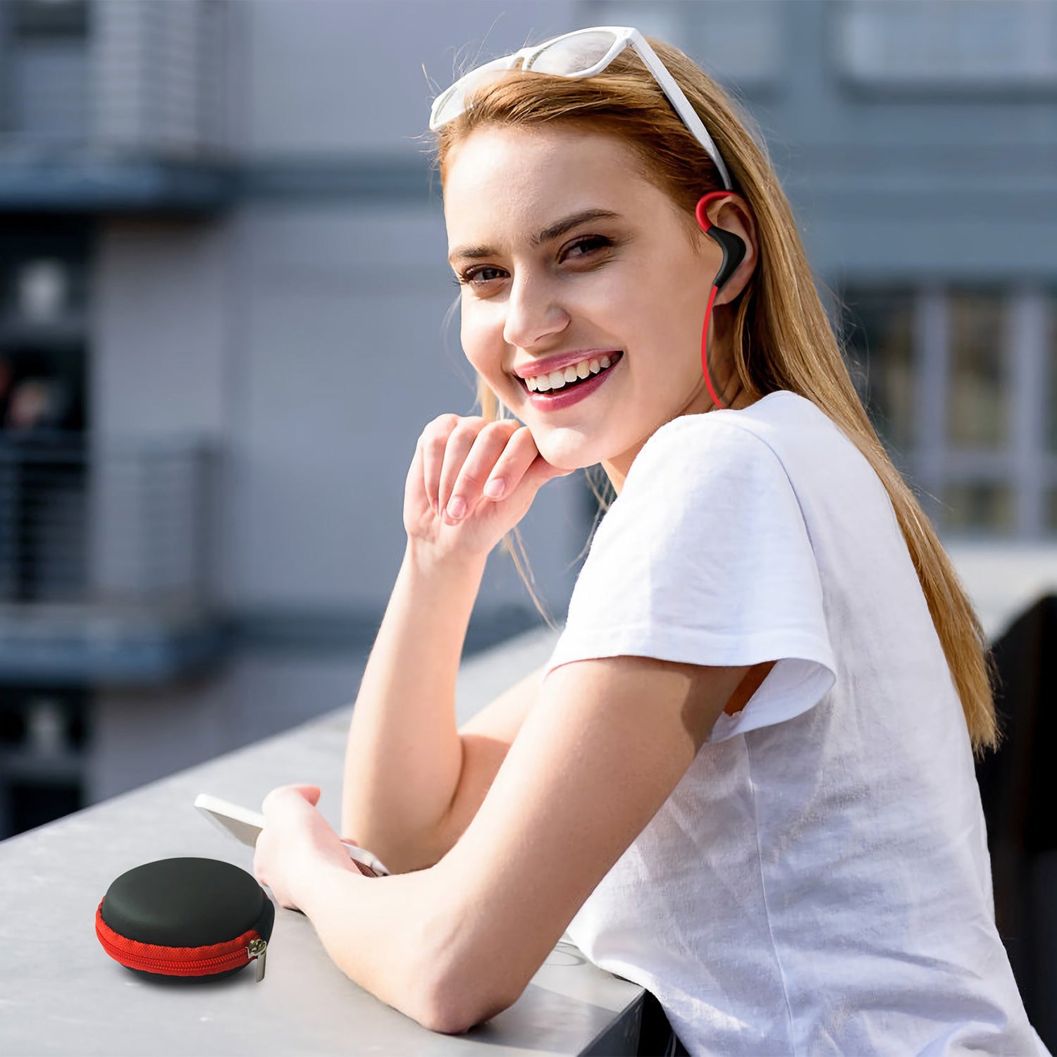Wireless V4.1 Sport In-Ear Stereo Headphones Sweatproof Mic